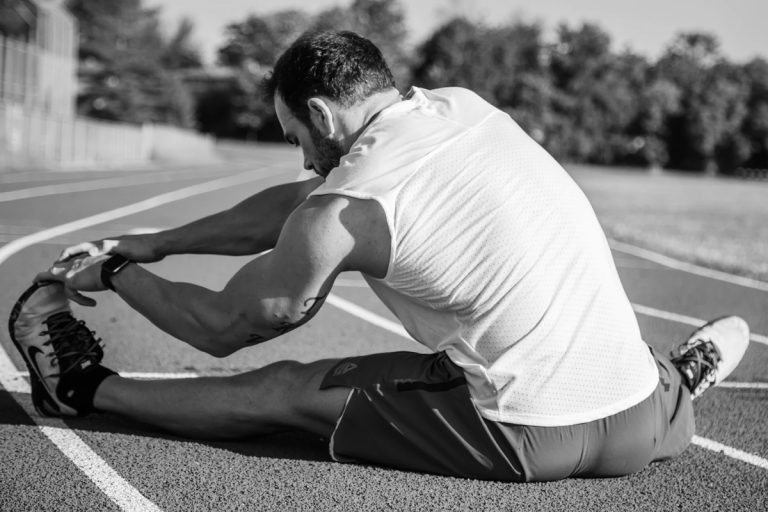 Read more about the article Should Runners Stretch?